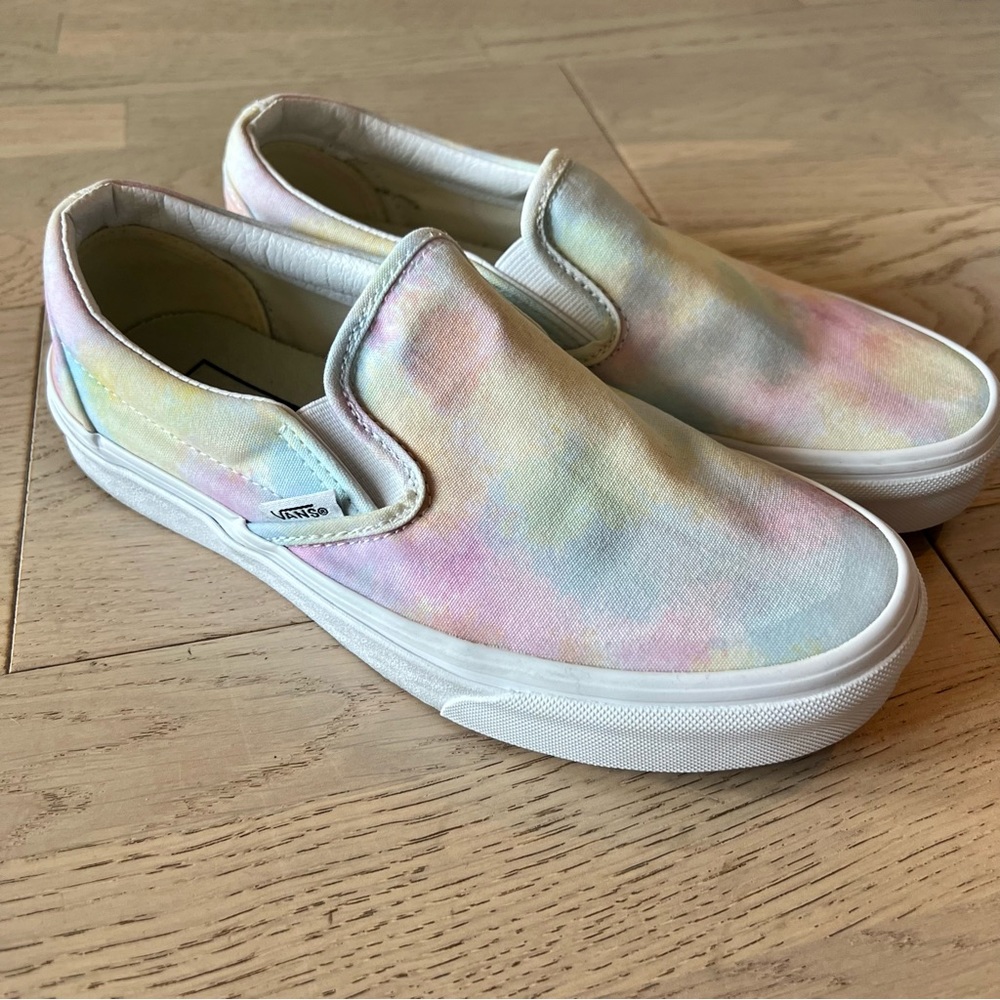 Pastel rainbow tie dye Vans